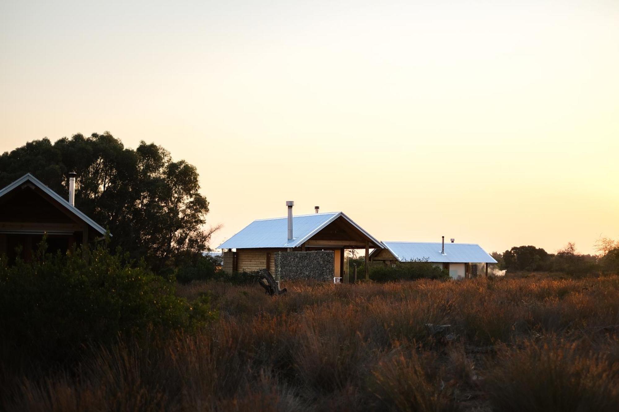 Bed and Breakfast !Khwa Ttu Swartwater Esterno foto